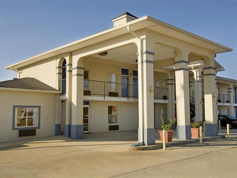 Americas Best Value Inn - Monroeville Exterior photo